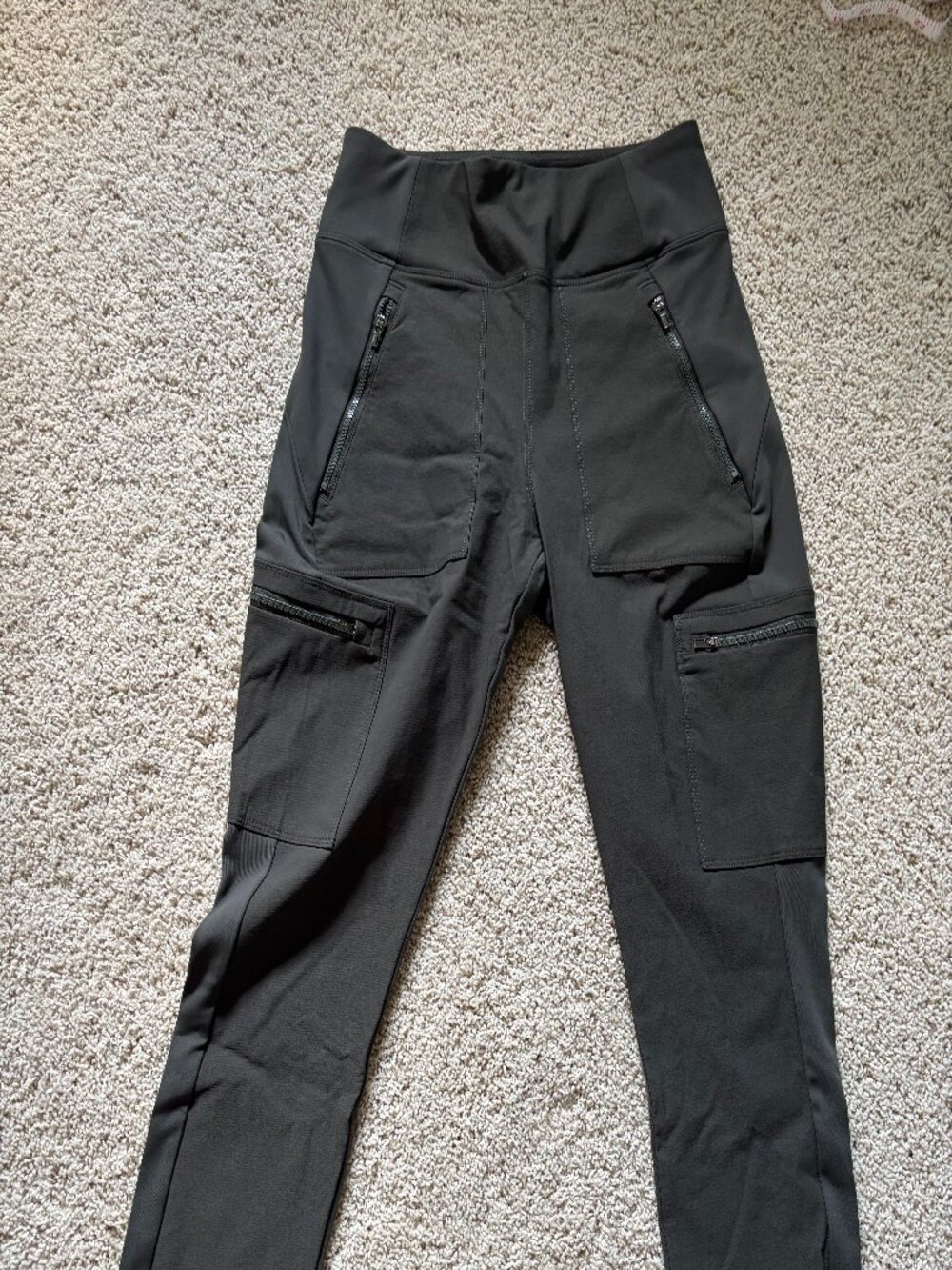 Athleta Headlands Hybrid Cargo II Tight